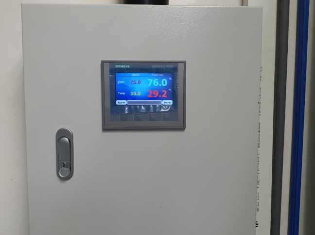 LẮP ĐẶT PHÒNG NHIỆT ĐỘ ỔN ĐỊNH CHO NHÀ MÁY DƯỢC PHẨM 2-9